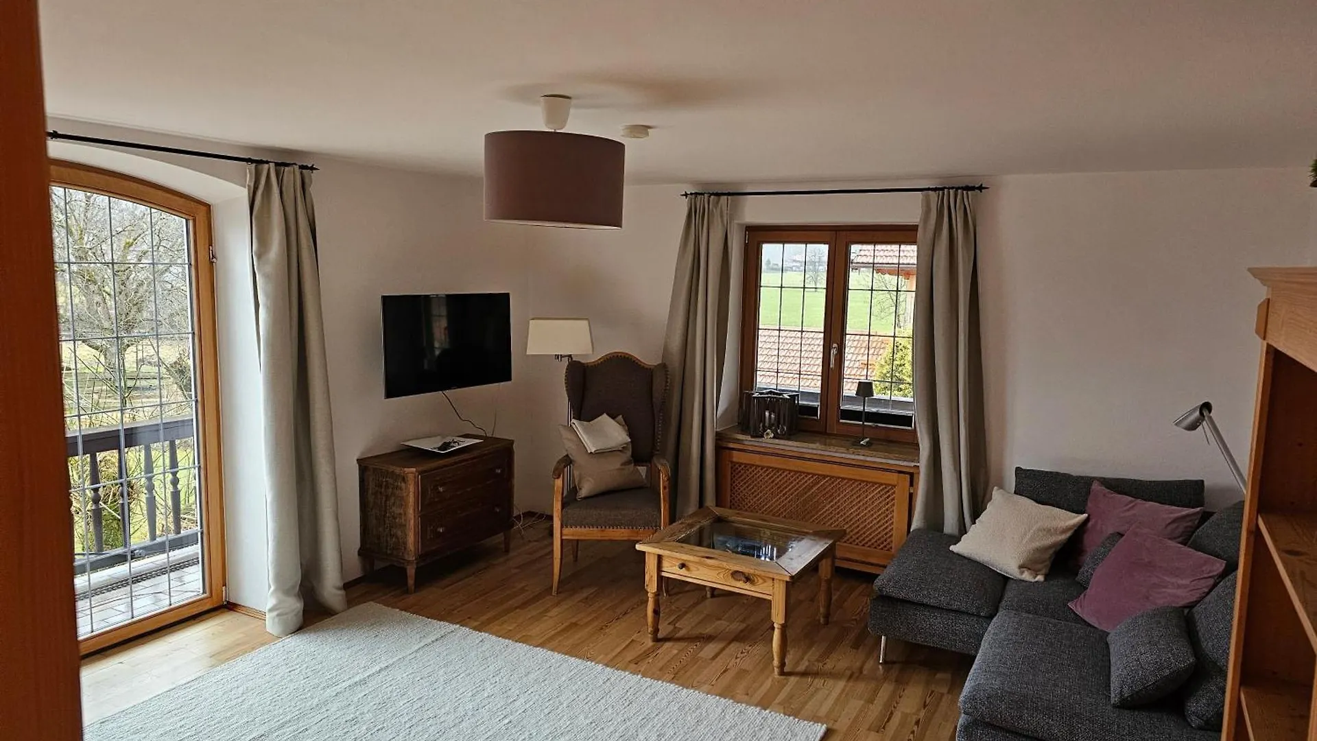Ferienwohnung Rebensburg Point